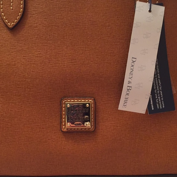 Dooney & Bourke Tote - Picture 2 of 8